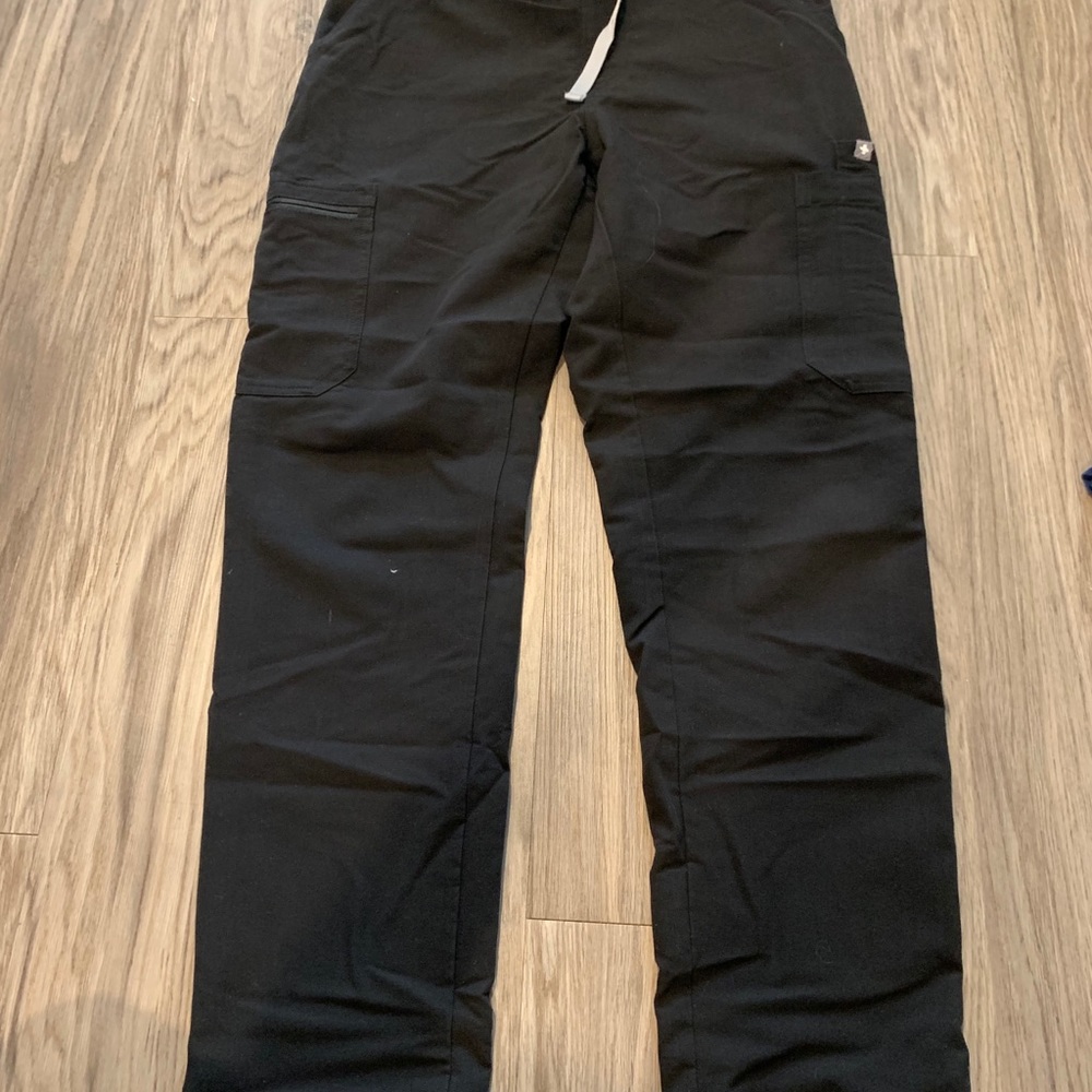 Figs yola scrub pants